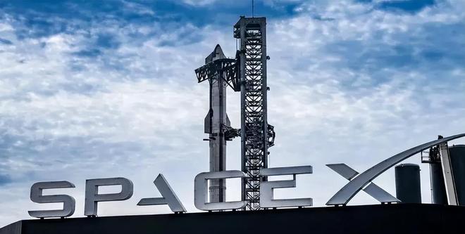 马斯克“建党”两日即遭重击 SpaceX项目叫停震动美国太空计划